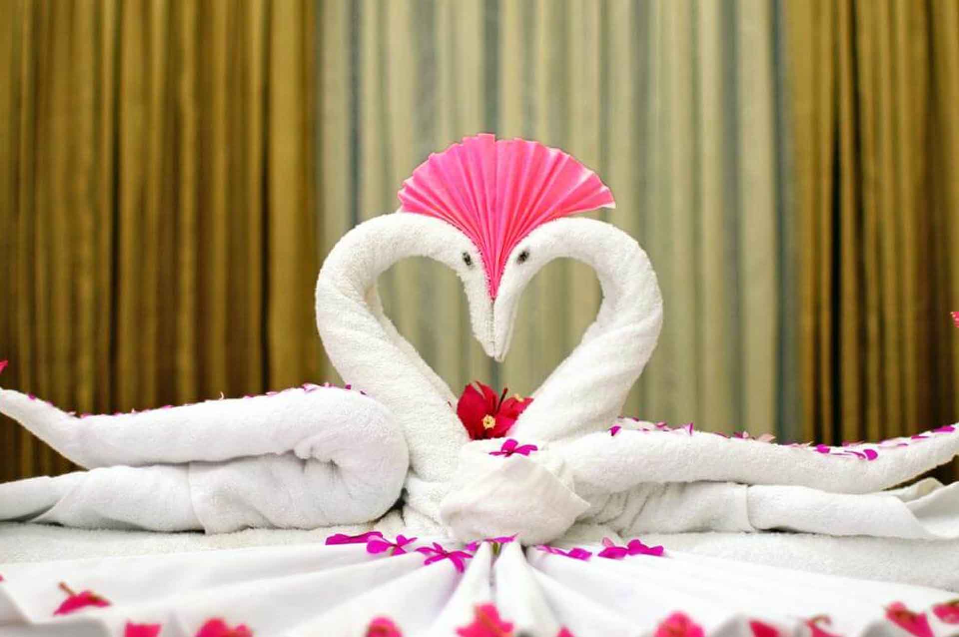 EXECUTIVE SUITE ROOM (Ikeja)