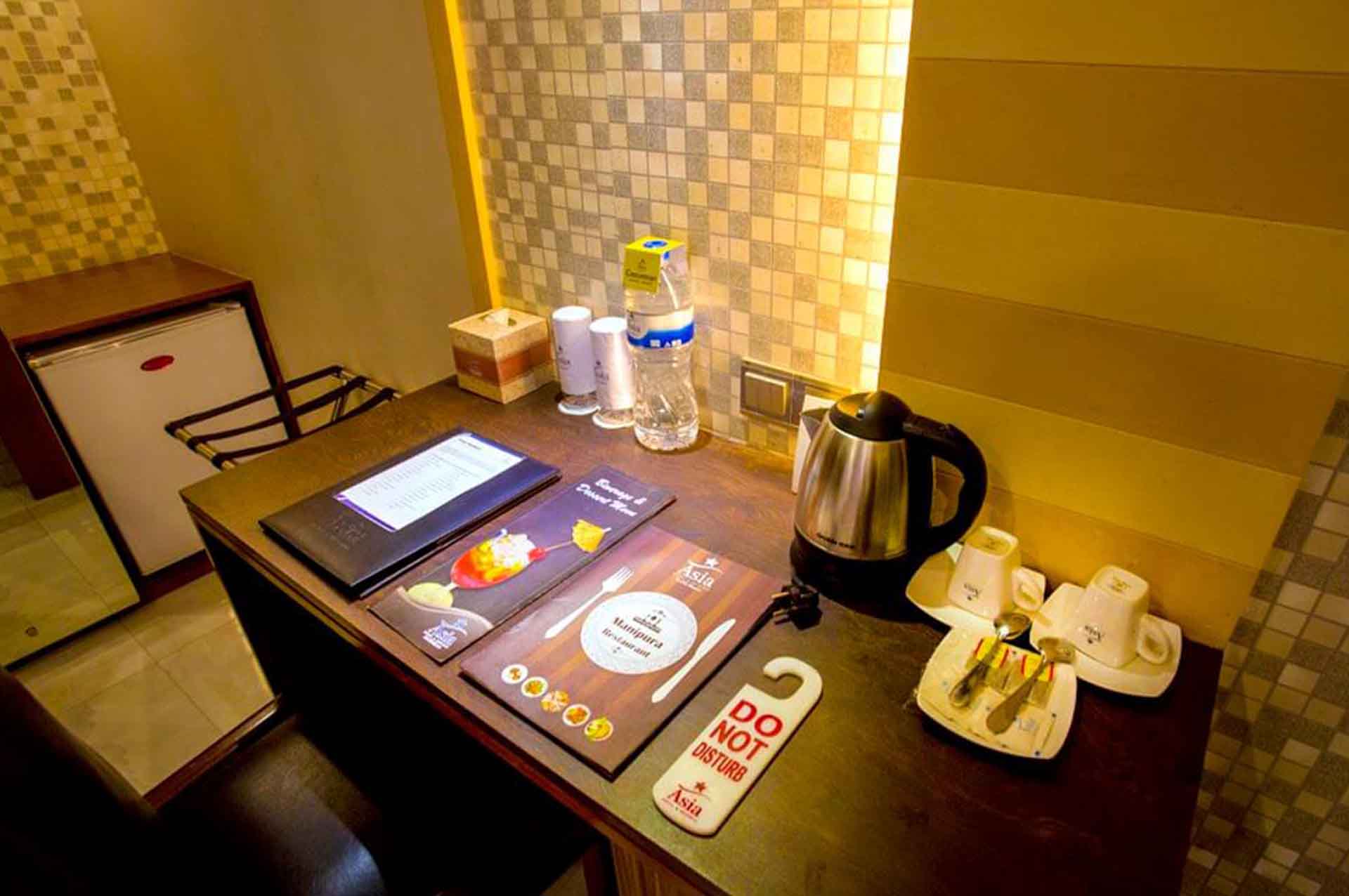 SUPER PREMIER DELUXE ROOM (Ikeja)